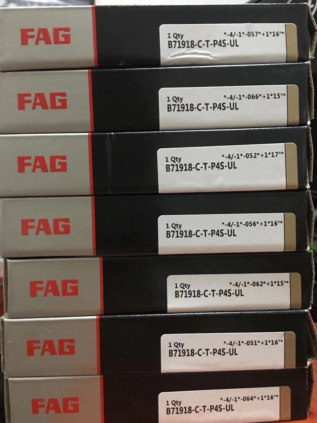 FAG B71918C-T-P4S-UL