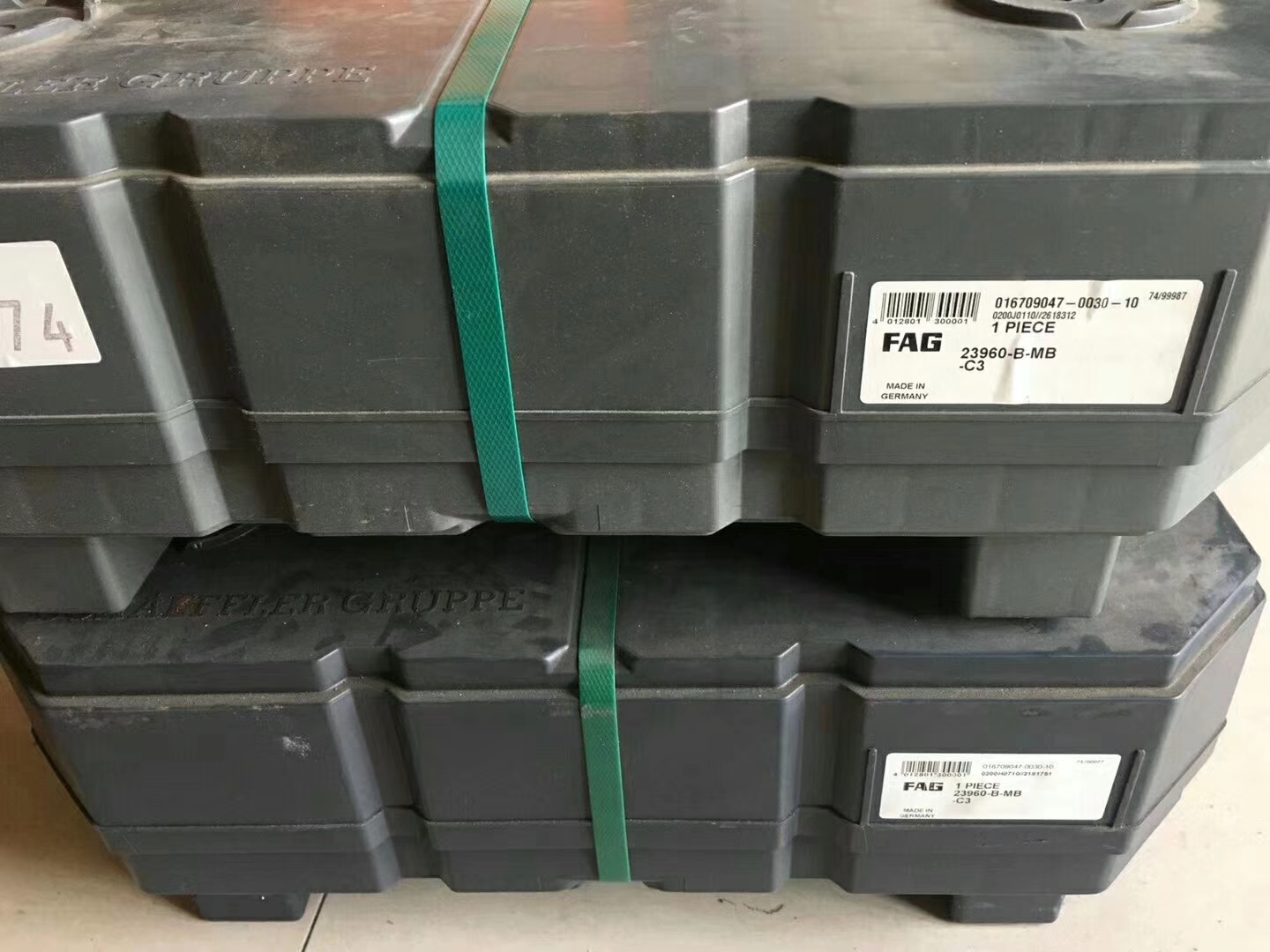 FAG 23960B-MB-C3