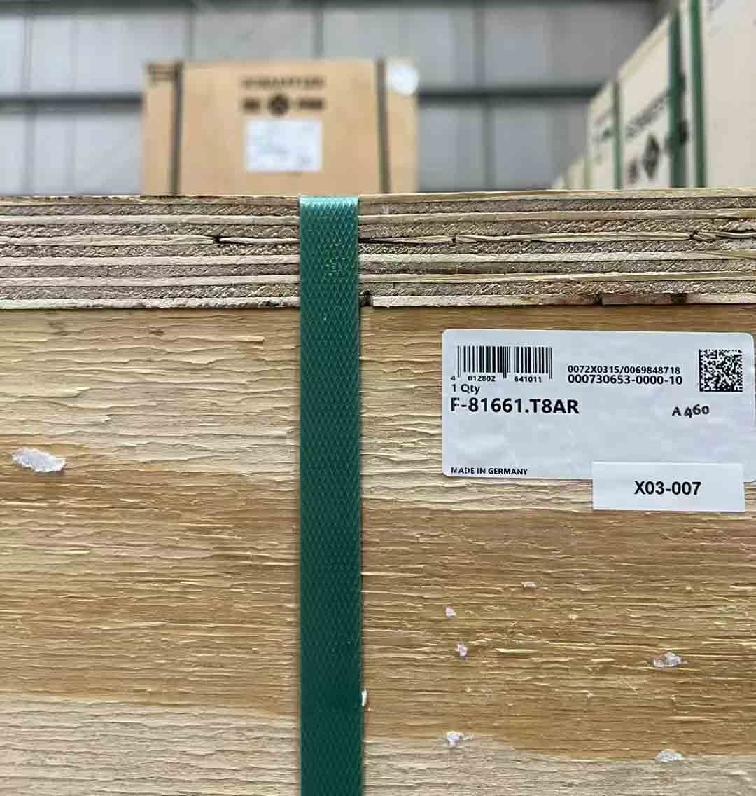 INA  F-81661.T8AR