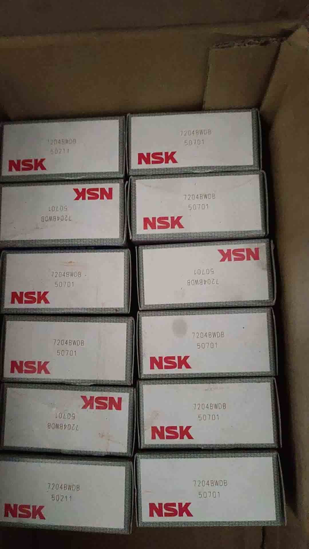 NSK  7204BWDB