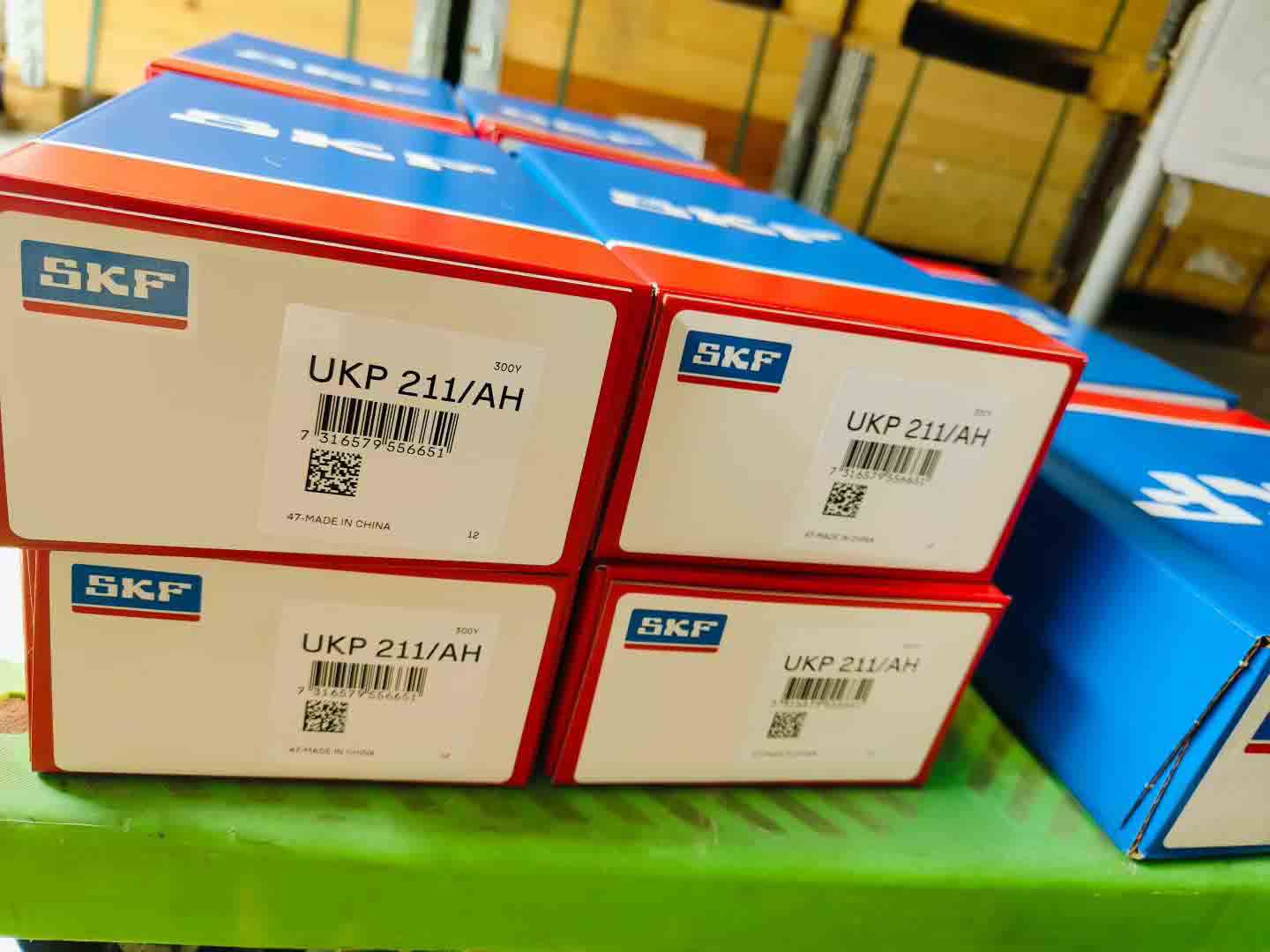 SKF  UKP211/AH